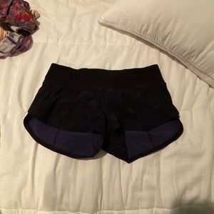 lululemon camo shorts size 4